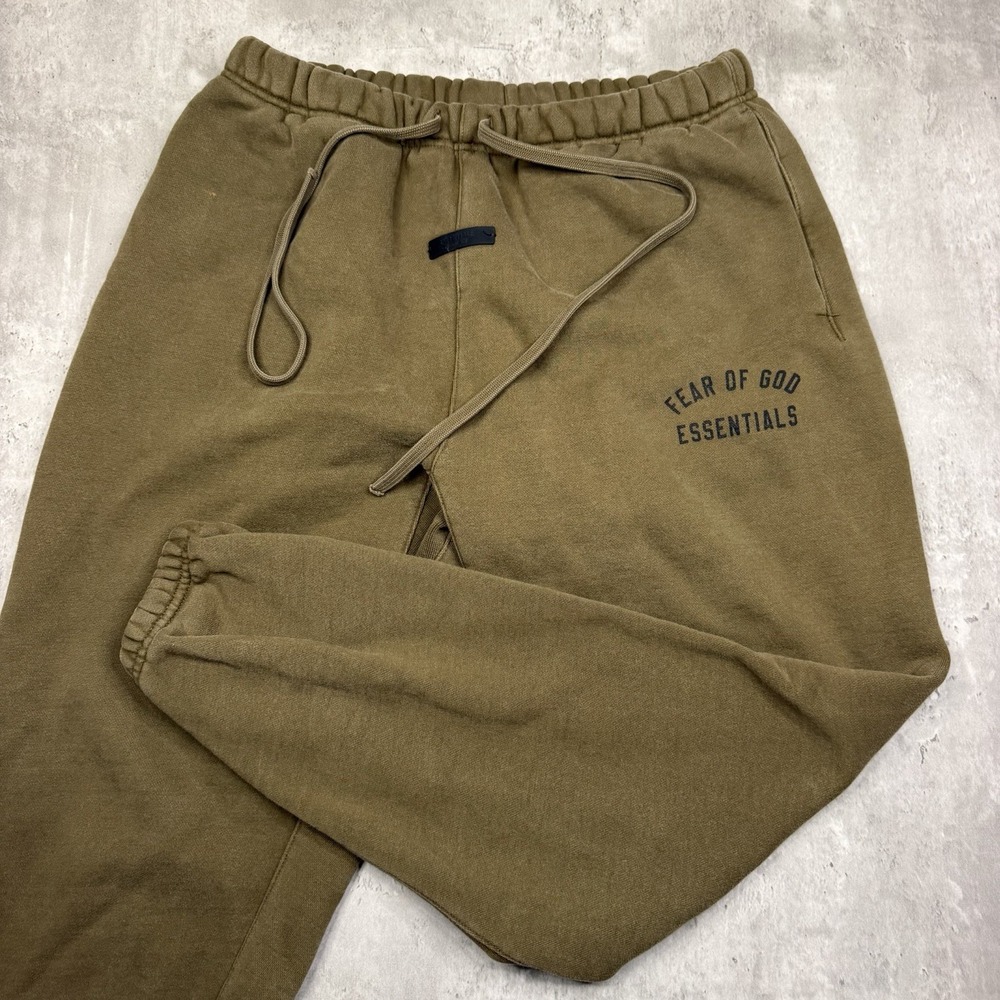 Fear of God Essentials Men's Olive Brown Fleece Logo Sweatpants Joggers Size S